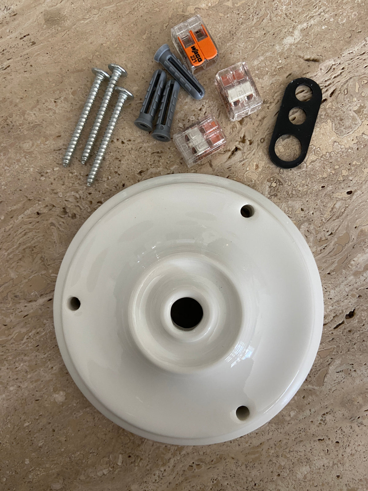 Rosace en porcelaine