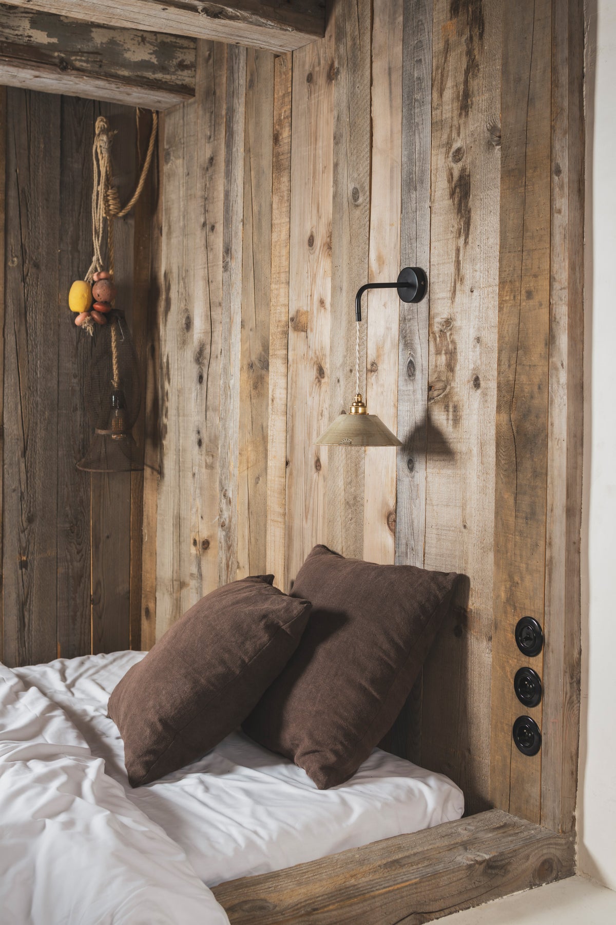 LISETTE - Vert de gris - Suspension en applique - Avec potence noire mat