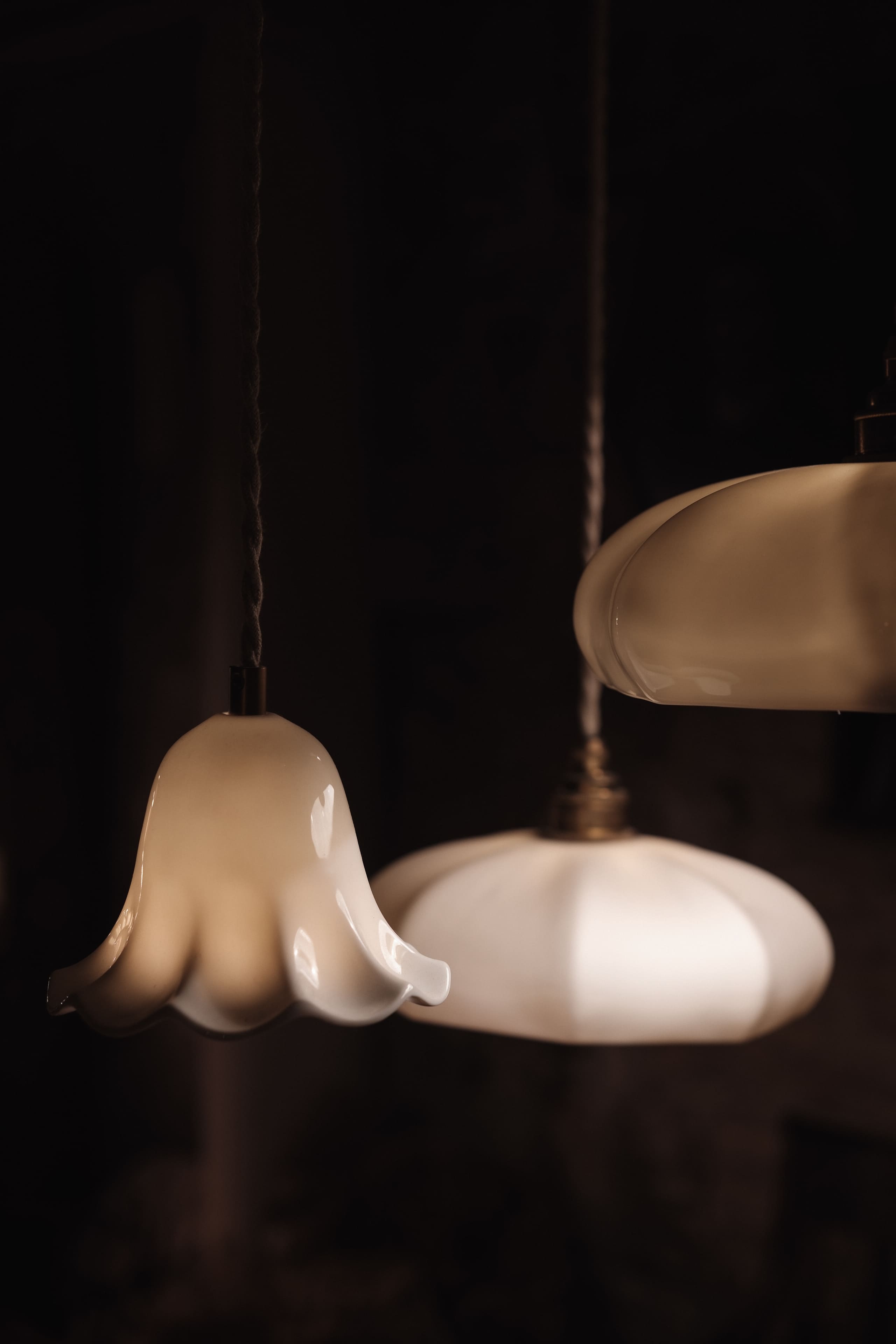 LILI - Porcelaine Emaillée - Suspension