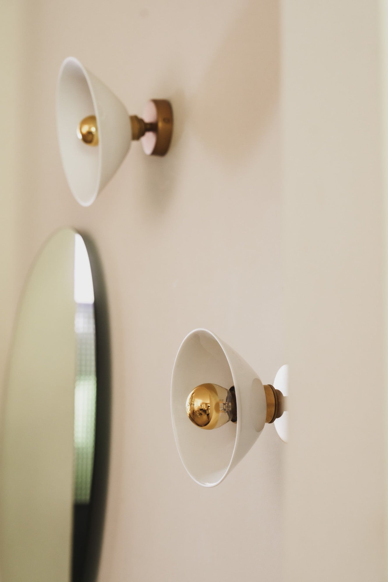 PITCHOUN - Porcelaine Emaillée - Applique murale