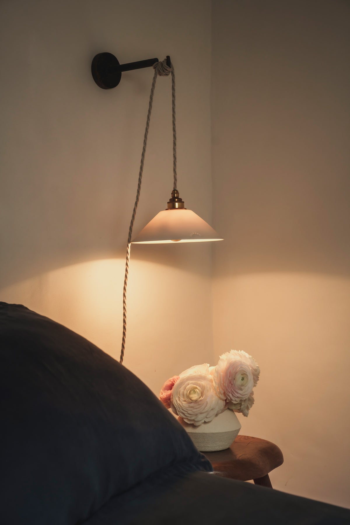 LISETTE - Porcelaine Biscuit - Baladeuse